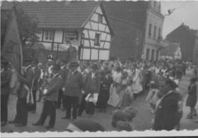 Flittarder Hauptstraße zwischen Kloster und Wiedenhofgasse